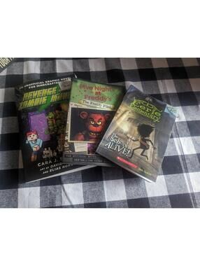 5 nights at Freddy's/Minecraft novel/Erie elementary book lot